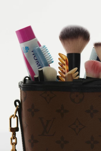 18 beauty засобів, незамінних в дорозі: радить редакторка краси
