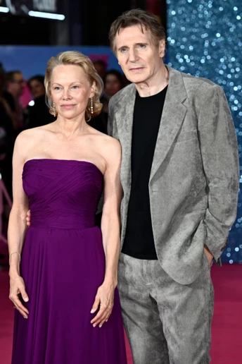 У 58 і 73 роки Памела Андерсон і Ліам Нісон офіційно підтвердили свої стосунки 