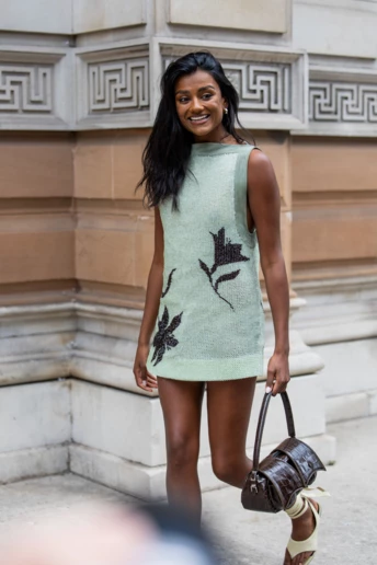 Мінісукня — головна річ 2025 року 