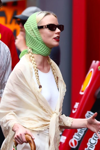 Ідеальний образ, аби завершити літо 2025 ефектно