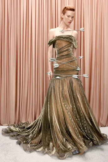 Між красою й болем: колекція Frolov осінь-зима 2025/26