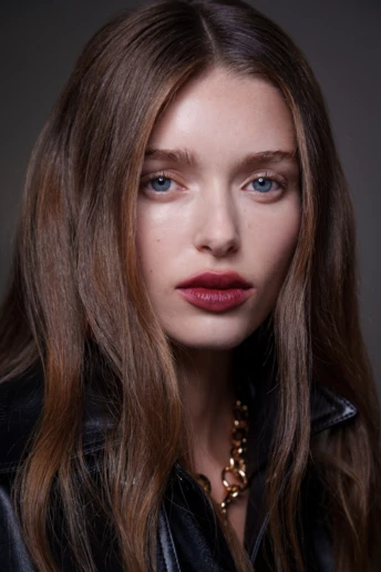 Тренд сезону: ефект "поцілованих" губ від парижанок