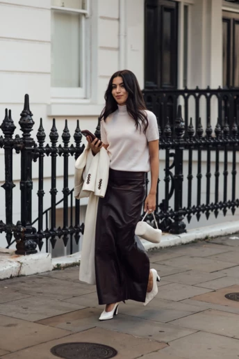 Цієї осені замініть бавовняну футболку на трикотажний джемпер