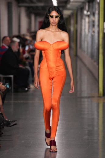 Jean Paul Gaultier весна-л?то 2026