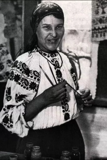 Читаємо уривок із книги "Марія Примаченко без міфів"