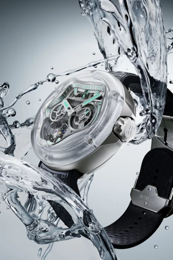 Hublot представили новий годинник, створений у співпраці з художником Деніелом Аршамом