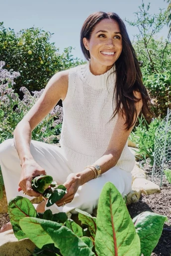 Чому Меган Маркл та інші знаменитості ходять босоніж