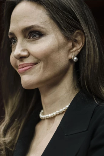 Анжеліна Джолі відвідала Херсон: що відомо про візит акторки