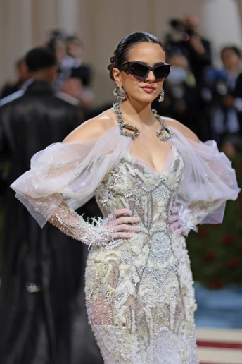 Що потрібно знати про співачку Rosalía та її новий альбом LUX