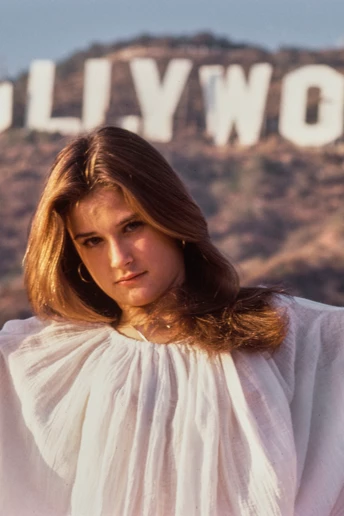 28 рідкісних фото, які доводять: Демі Мур – справжній beauty-хамелеон