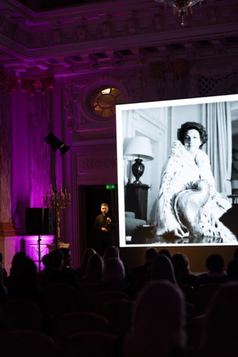 У Києві відбувся допремʼєрний показ фільму "Найбагатша жінка світу"