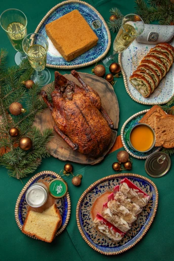 5 розкішних різдвяних наборів для гурманів, щоб смачно відпочити на свята