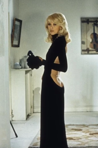 Святкові сукні, яким французькі модниці ніколи не зрадять