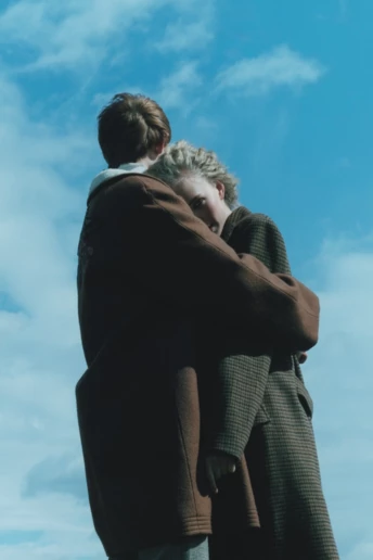 Готель "Один": читаємо святкове оповідання Каріни Савариної