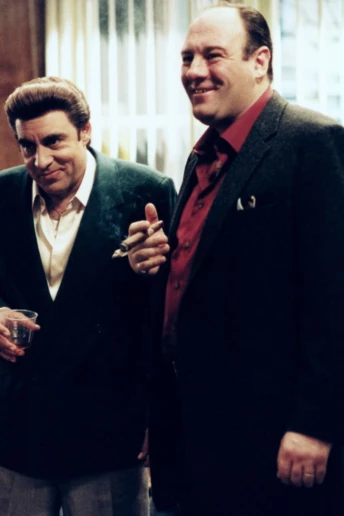 10 найкращих серіалів 2000-х, які хочеться передивлятися знову і знову