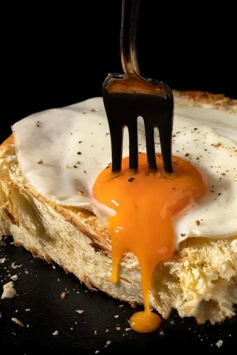 Чому надмірне споживання білка може бути шкідливим