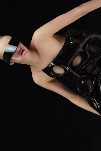 Ліки від старіння: що таке NAD+ та чому про нього говорить весь світ