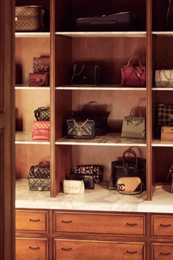 Як навести лад у своєму гардеробі: 5 найкращих практичних порад