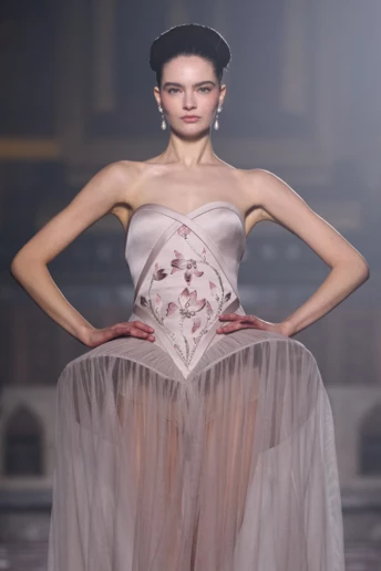 Зразу 11 українських моделей на подіумі кутюрного шоу Georges Hobeika