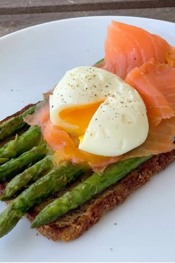 Після 50 років: чому  варто їсти яйця щодня