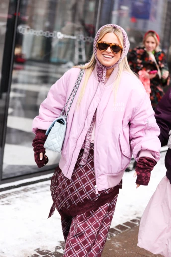 Наймодніші капелюхи і шапки цієї зими за версією скандинавських модниць