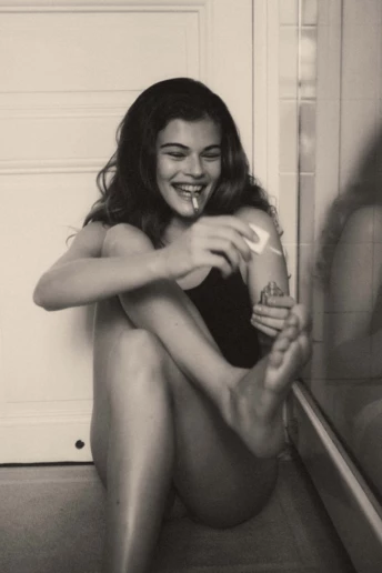 Культови парфуми 90-х, які ви знову носитимете у 2026 році