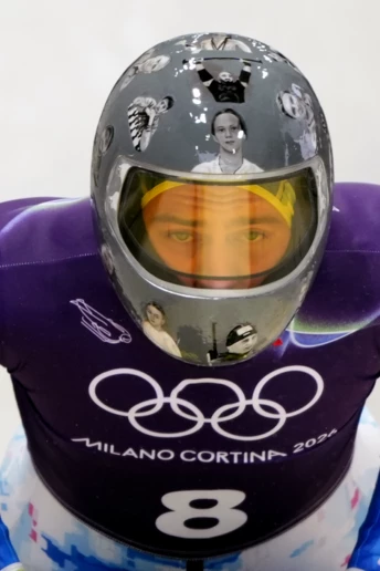 Олімпіада — 2026: скелетоніст Владислав Гераскевич віддав шану загиблим українським спортсменам