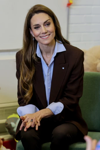 Принцеса Вельська відмовилася від улюблених туфель на користь наймоднішого взуття сьогодення