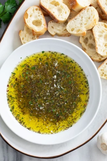 Що буде, якщо щодня пити ложку оливкової олії натщесерце зранку