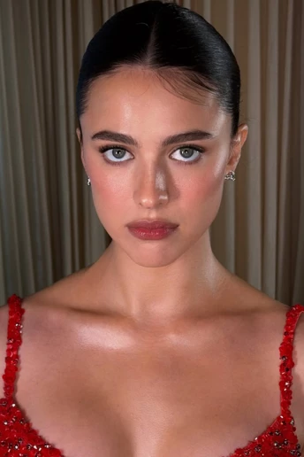 Макіяж від Ніни Парк: секрети образу в стилі Old Hollywood