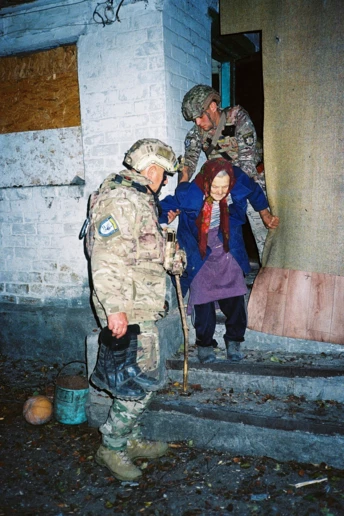 Чотири роки повномасштабної в кадрах фотографів-документалістів