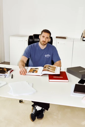 Антонен Трон у Balmain: як дизайнер повертає бренд до спадщини П’єра Бальмана