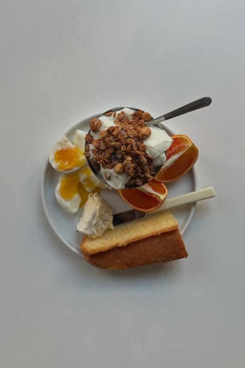 Чому козячий йогурт — ідеальний продукт для гарної шкіри