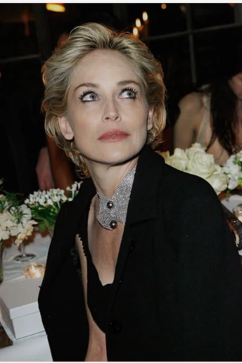 Як зробити ідеальний макіяж після 50 з ефектом ліфтингу