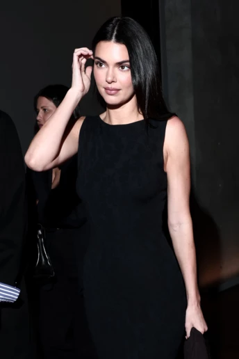 Лише ця сукня має значення будь-якого сезону