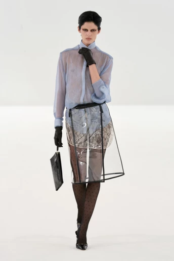 Гайдер Акерманн переосмислює спадщину Tom Ford – і робить її небезпечно сексуальною