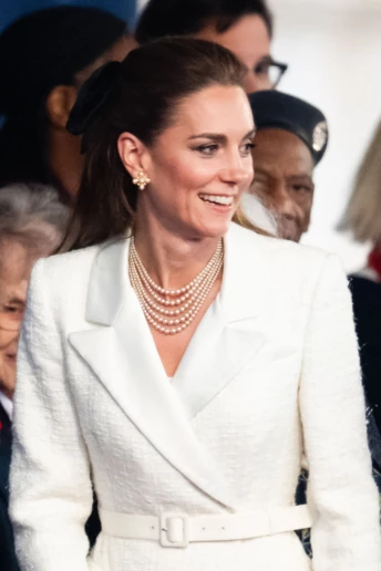 Перли — візитівка принцеси Уельської