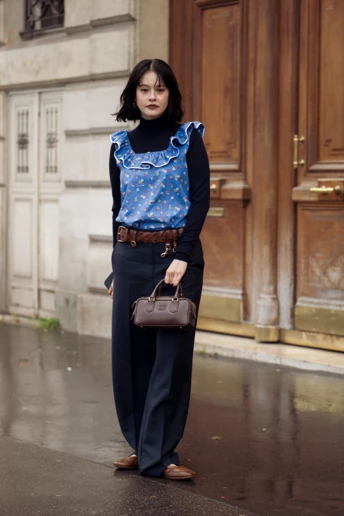 Коричневі балетки — найелегантніше та найуніверсальніше взуття цієї весни