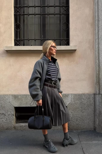 Неочікувано саме цю спідницю модниці вибирають цієї весни