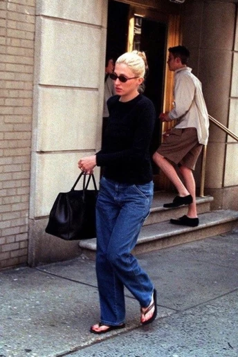 Ідеальний образ Керолін Бессетт-Кеннеді на щодень, який варто повторити