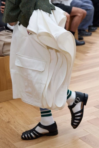 Fisherman sandals – наймодніші сандалі літа 2026 (так, вони знову повернулися)