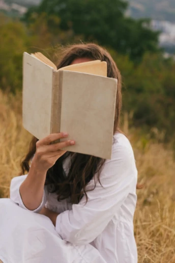 9 найцікавіших книжок, які варто придбати на "Книжковій країні"