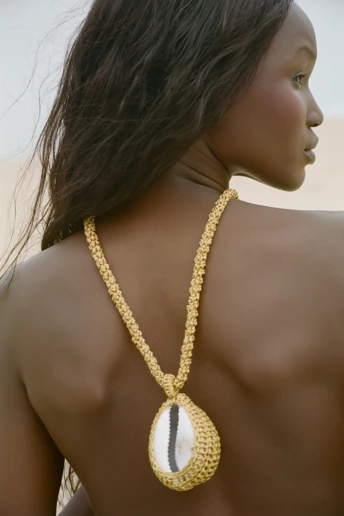 Ескапізм: beauty образи, що спонукають мріяти про море 
