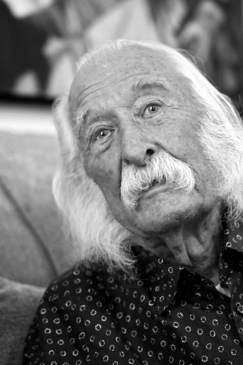 Івану Марчуку – 90: що потрібно знати про художника, який завжди йшов своїм шляхом