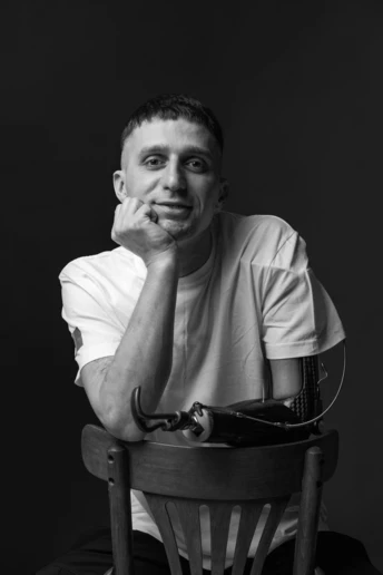 "Тіло памʼятає": вже 27 червня у Києві відкриється особлива фотовиставка за участі українських військових