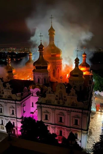 Роcія акатувала територію Києво-Печерської Лаври