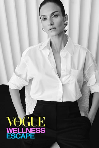 Анна Завертайло дегустує спеціальне меню Vogue Ukraine Wellness Escape