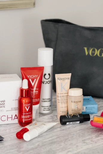 Розпаковка: що всередині органайзера Vogue Ukraine Wellness Escape