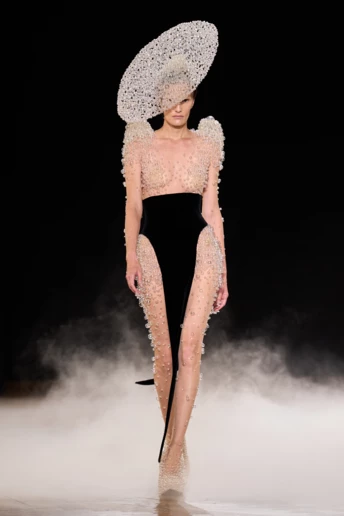 Справжня магія кутюру: нова колекція Iris Van Herpen осінь-зима 2026/27