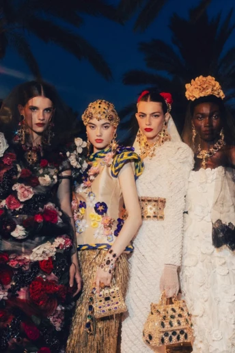 Повернення додому: Dolce & Gabbana провели кутюрне шоу на Сицилії